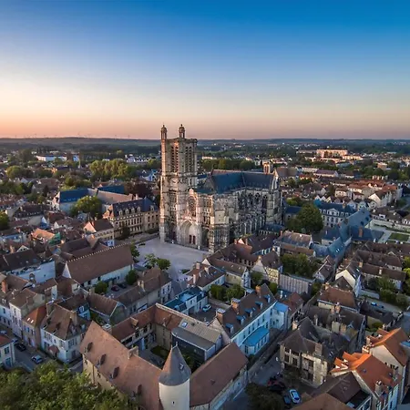 Apartment Le Nid Troyens